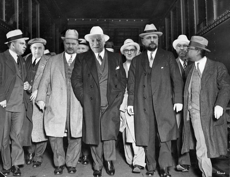 NIETYKALNY NOWAK i PECHOWIEC AL CAPONE