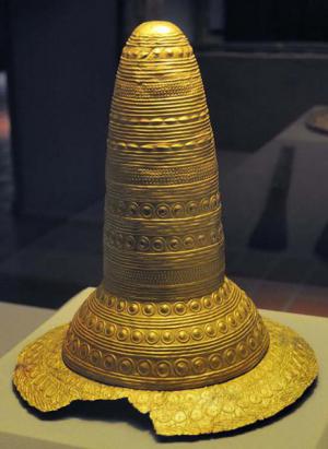 Piasta (Polos) korona Piastów Spyra, założycieli Spiry (Noviomagus Nemetum, ok. 400 p.n.e.)